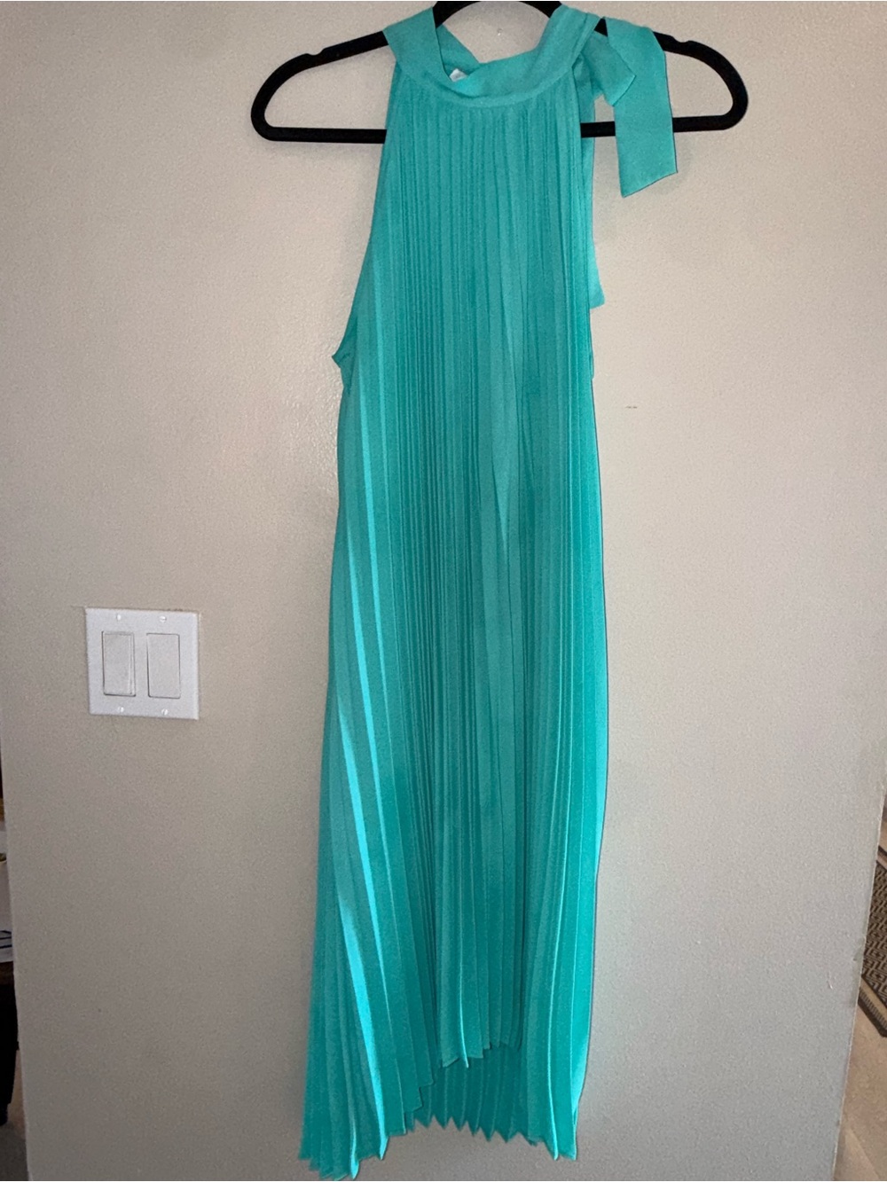 Pleated Halter Maxi Dress in Teal midi length - Picture 2 of 3